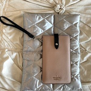 Kate Spade Pebbled Phone Sleeve